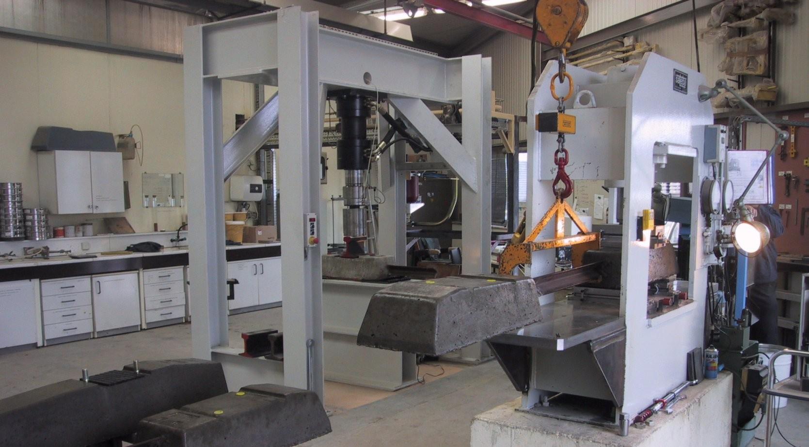 Laborator intern de testare traverse